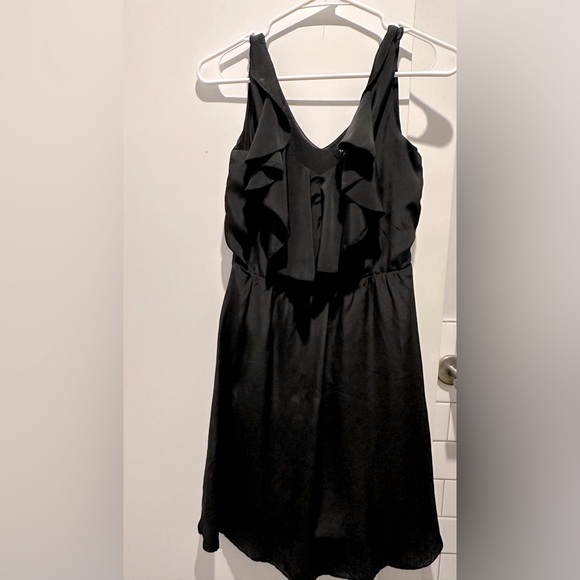 H&M Dresses & Skirts - H&M Black Ruffle Mini Dress